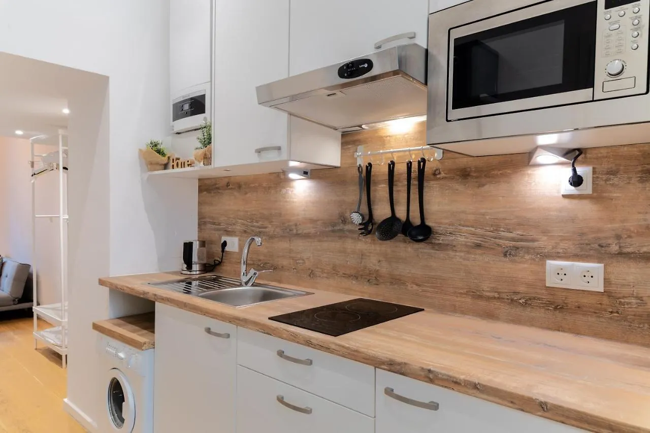 شقة Cozy Studio, Private Garden, 8 Min To City Center فيينا
